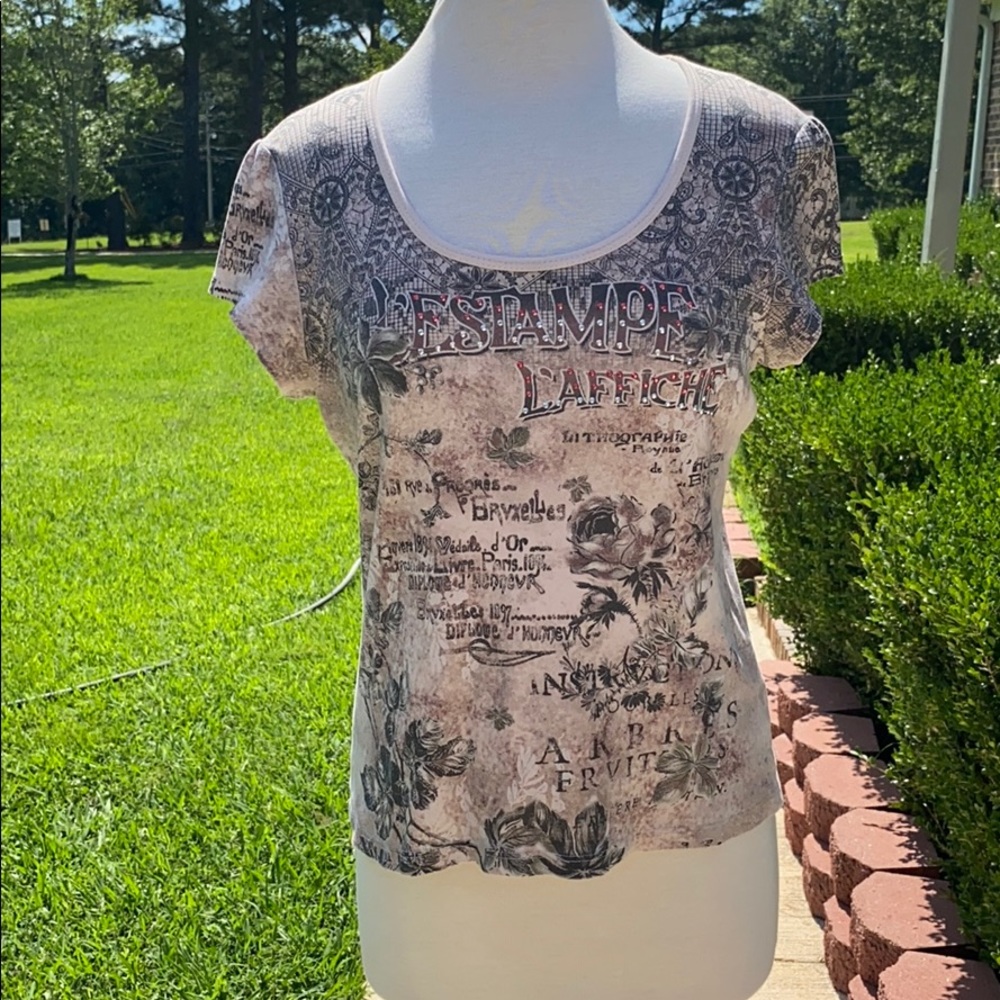 Dressbarn Women’s Beige T-Shirt